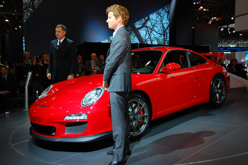 Illustration for article titled 2010 Porsche 911 GT3: Santa's 435 HP Sleigh